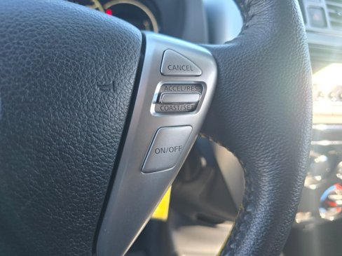 Used 2015 Nissan Versa Note SV image 31