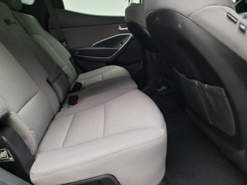 Used 2018 Hyundai Santa Fe Sport image 19