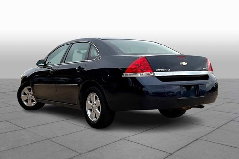 Used 2007 Chevrolet Impala LT image 12