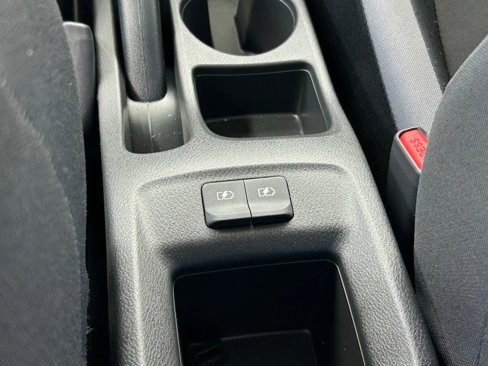 New 2025 Nissan Versa S w/ Trunk Package image 40