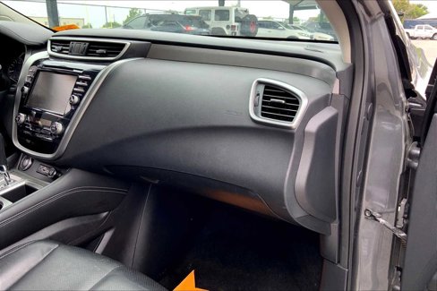 Used 2023 Nissan Murano SL image 16