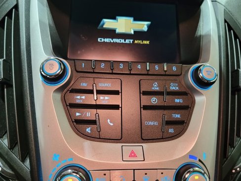 Used 2017 Chevrolet Equinox LT w/ Convenience Package image 27