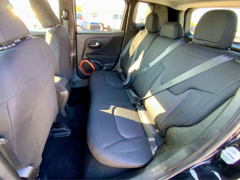 Used 2018 Jeep Renegade Sport w/ Power & Air Group image 27