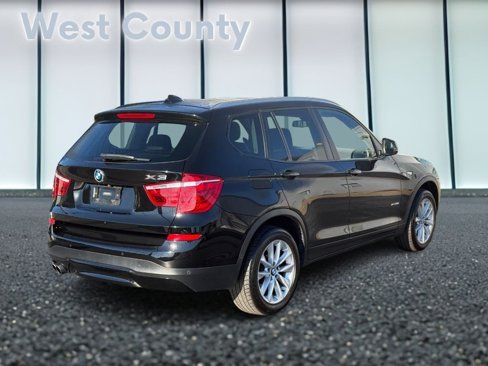Used 2016 BMW X3 xDrive28i image 4