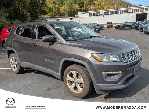 Used 2017 Jeep Compass Latitude w/ Popular Equipment Group image 1
