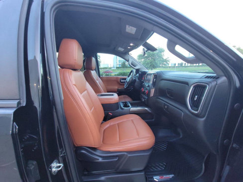 Used 2020 Chevrolet Silverado 1500 RST image 17