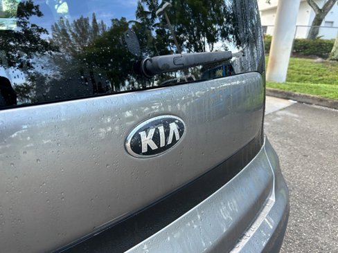 Used 2018 Kia Soul image 15