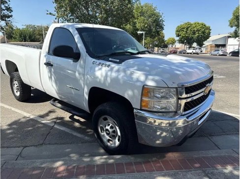 Used 2013 Chevrolet Silverado 2500 W/T image 1