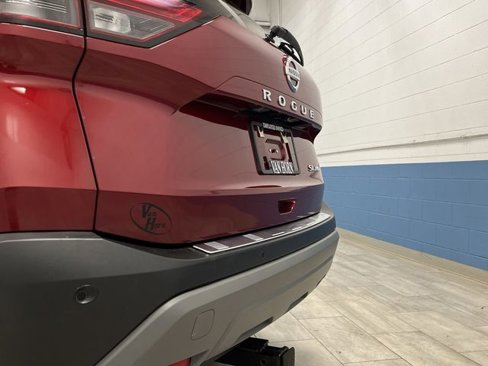 Used 2021 Nissan Rogue SL image 35