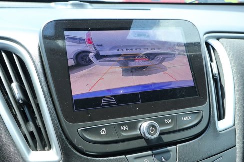 Used 2023 Chevrolet Malibu LT image 4