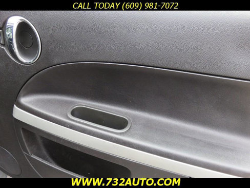 Used 2008 Chevrolet HHR LS image 19