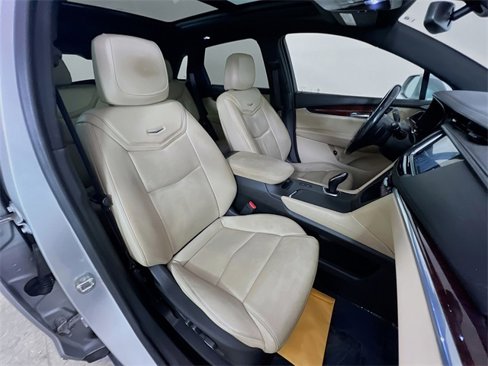 Used 2018 Cadillac XT5 Premium Luxury image 30
