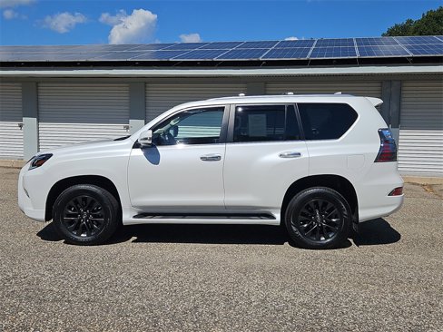 Used 2022 Lexus GX 460 Premium image 2