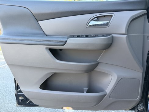 Used 2015 Honda Odyssey EX-L image 49