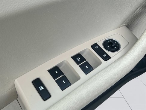 Used 2019 Hyundai Sonata SE image 16