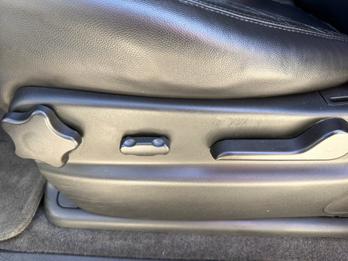 Used 2010 Chevrolet Tahoe LT w/ Texas Edition image 12