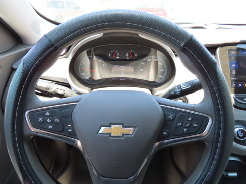 Used 2024 Chevrolet Malibu LT image 18