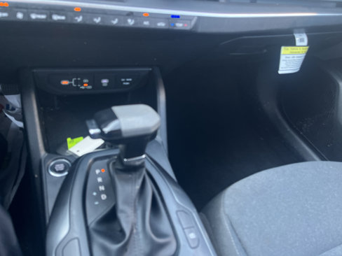 Used 2025 Kia K4 image 12