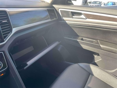 Used 2019 Volkswagen Atlas SEL R-Line image 33