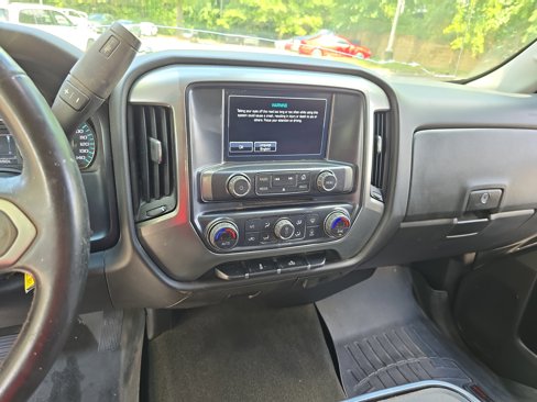 Used 2018 Chevrolet Silverado 1500 LT w/ All Star Edition image 19