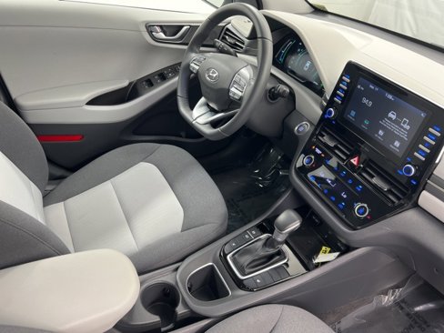 Used 2020 Hyundai Ioniq SEL image 24