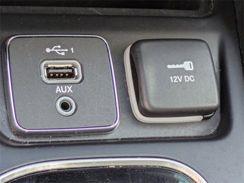 Used 2023 Jeep Cherokee Altitude Lux image 19