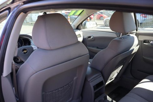 Used 2011 Chevrolet Malibu LS image 19