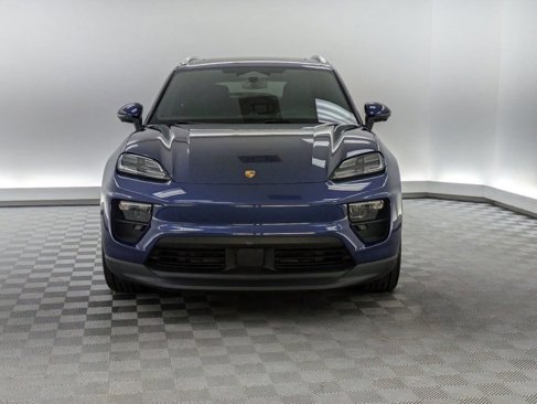 New 2024 Porsche Macan 4 Electric image 7