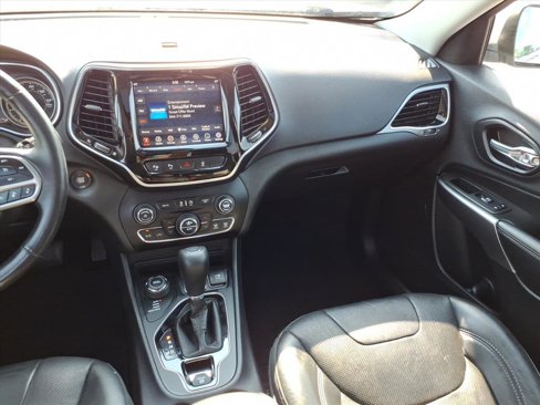Used 2019 Jeep Cherokee Limited w/ Luxury Group image 11