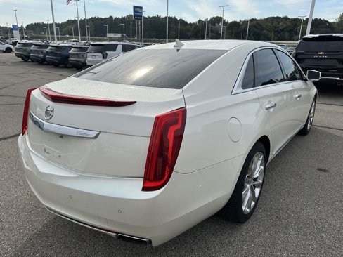Used 2013 Cadillac XTS Premium image 8
