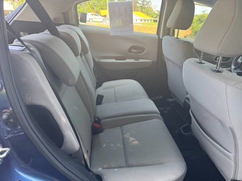 Used 2017 Honda HR-V LX image 19