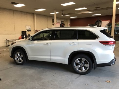 Certified 2018 Toyota Highlander Limited image 7