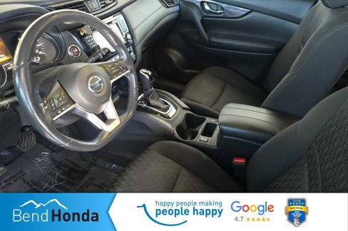 Used 2017 Nissan Rogue SV image 13