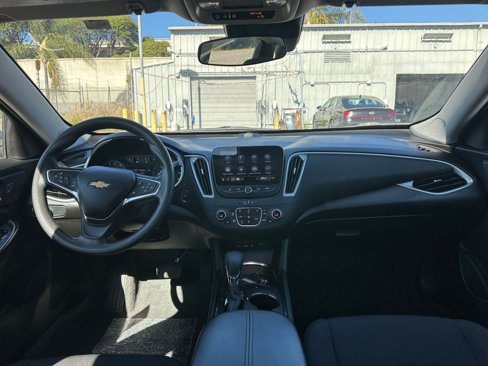 Used 2023 Chevrolet Malibu LT image 33