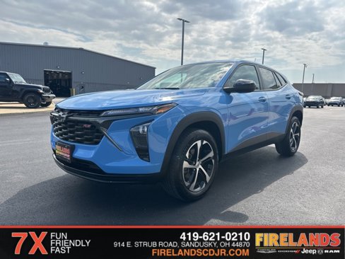 Used 2024 Chevrolet Trax RS image 3
