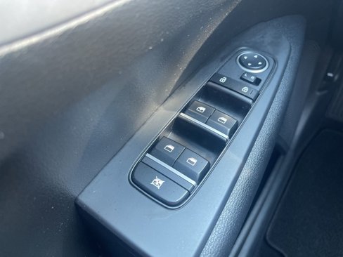 Used 2023 Kia Forte LXS image 36