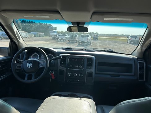 Used 2017 RAM 2500 Tradesman w/ Cold Weather Group image 19