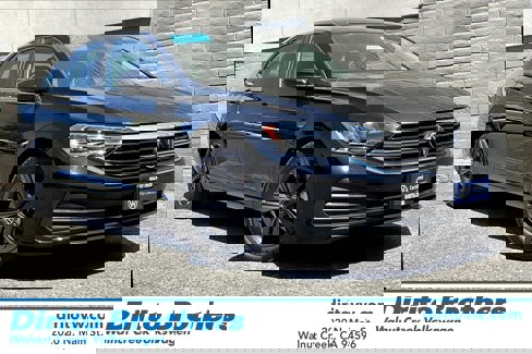 Certified 2024 Volkswagen Jetta SE w/ Panoramic Sunroof Package image 1