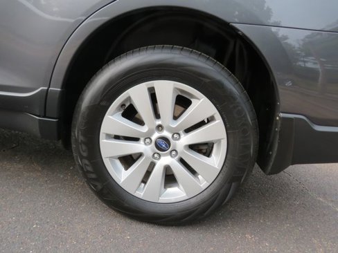 Used 2019 Subaru Outback 2.5i image 15