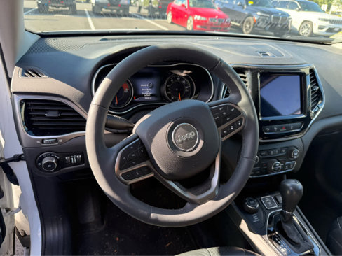 Used 2021 Jeep Cherokee Limited image 6