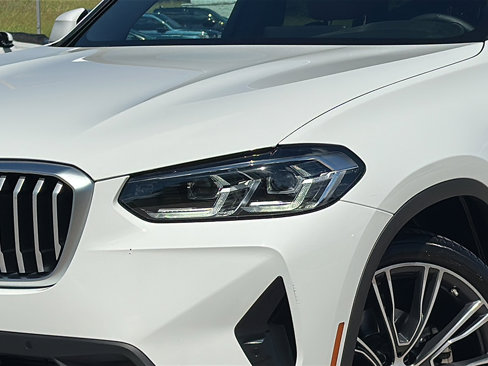 Certified 2023 BMW X3 sDrive30i w/ Premium Package image 4