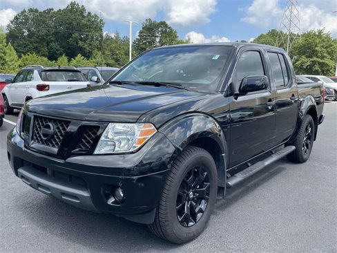 Used 2021 Nissan Frontier SV w/ Midnight Edition Floor Mats image 3