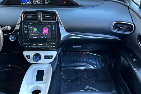 Used 2017 Toyota Prius Four image 28