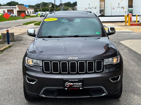Used 2017 Jeep Grand Cherokee Limited image 3