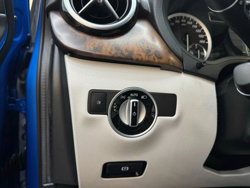 Used 2014 Mercedes-Benz B 250e image 18
