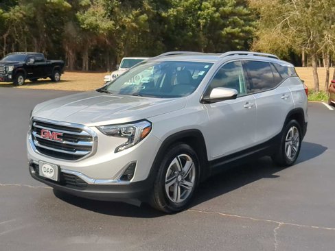 Used 2020 GMC Terrain SLT w/ Preferred Package image 4