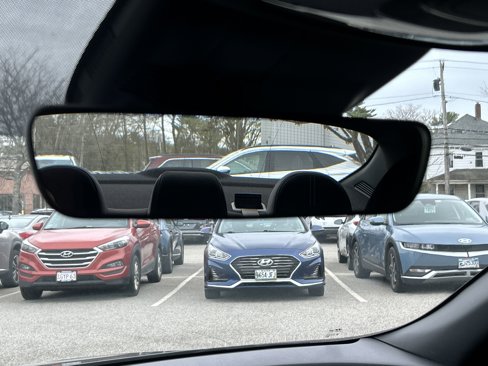 Used 2025 Hyundai Elantra Sport image 26