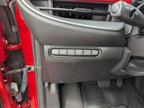 New 2024 FIAT 500 e (RED) image 17