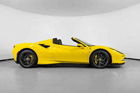 Certified 2021 Ferrari F8 Tributo image 10