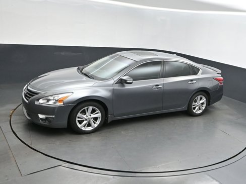 Used 2015 Nissan Altima 2.5 SV w/ Convenience Package image 32